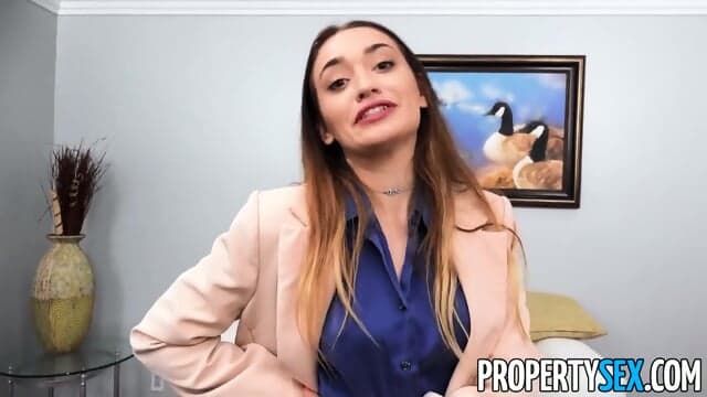 Good-looking Real Estate Agent Bangs Her Step Mother's Client