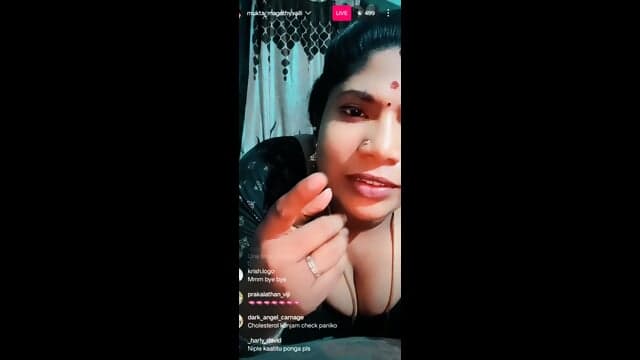 Tamil aunty thangam aka mukta valli instagram exclusive photos and live video