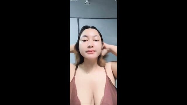 Hiburan cewek cantik live bigo