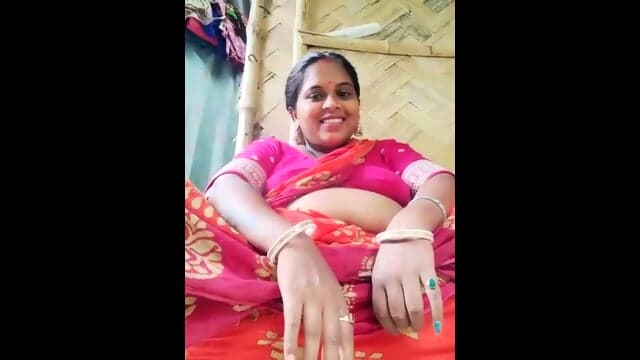 hotshow25 Stripchat model live