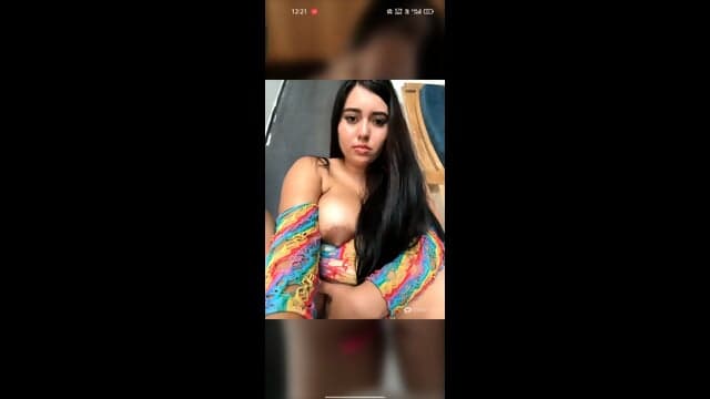 Tara__Sexy Stripchat model squirt and milk show