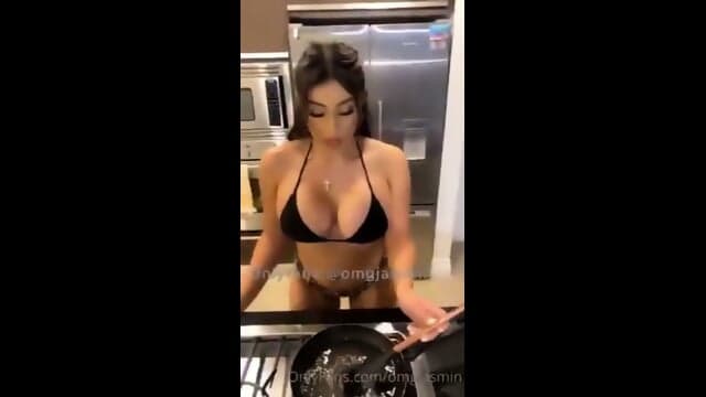 Jasmin getting clapped eventually getting pregnant