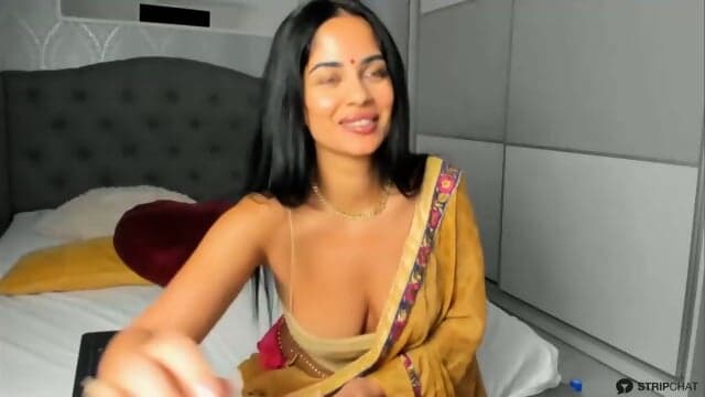 adella indian saree strip and enjoy her self