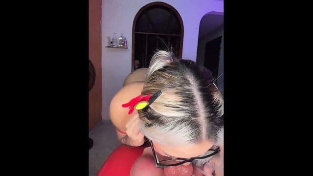 May Aceros Loira Cavala Muito Gostosa
