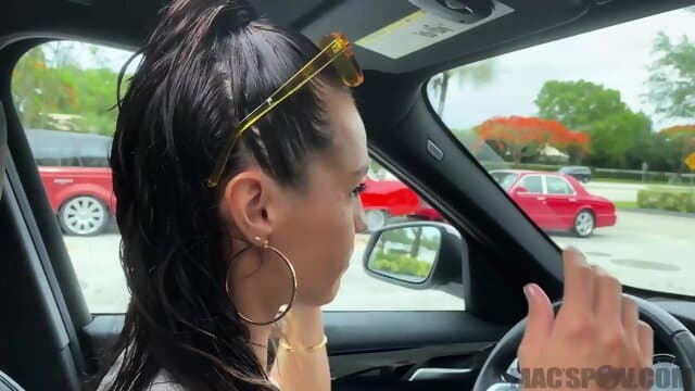 Kelsi Monroe gets  by a Bald Motherfucker in the Florida Swamps