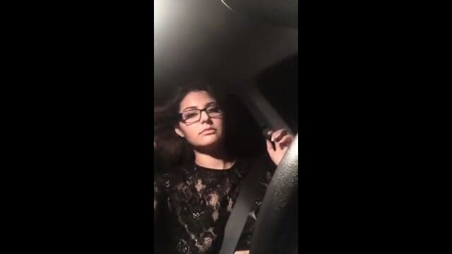 Mia Marie - Masturbates in her car during a Periscope Live stream