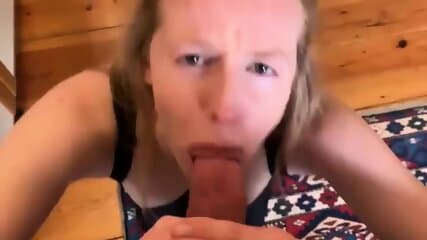 Beautiful Girlfriend Sucks Me Off Until The Last Drop