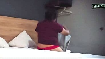 Room service: The hotel employee's salary wasn't enough, so she agreed to have sex with the guest for money.
