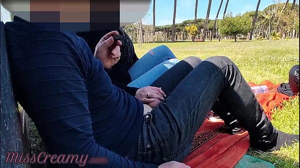 Exhibitionist Outdoor Amateur Milf Teacher Touc...