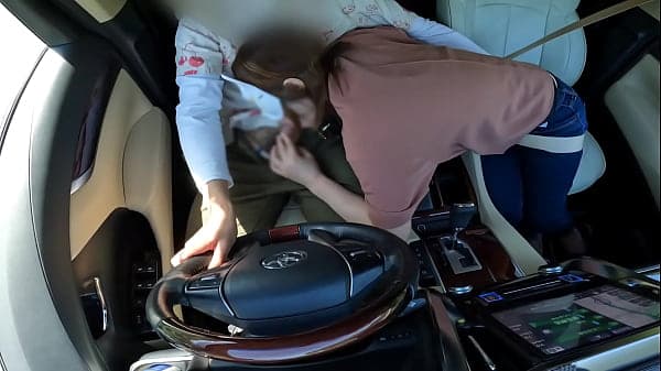 人妻と車での不倫動画
