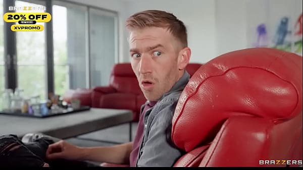 Playing / Brazzers / ENTER PROMO