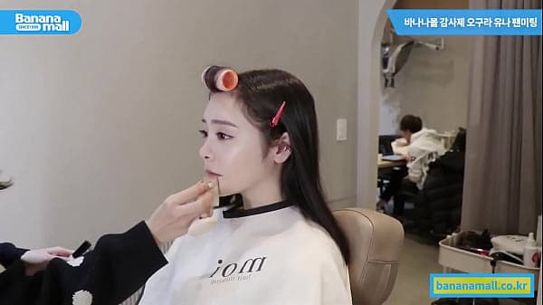 han.gl/LHpSl 후카다 에이미, 스즈무라, 미나미, 메구리, 모모타니 에리카, 하마사키 마오 2022년 달력 무료 배포