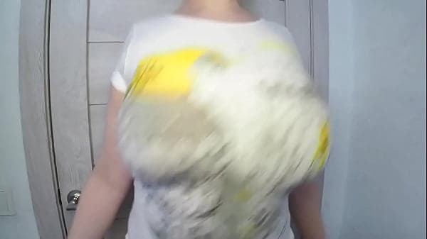 Tittydrop #tittydrop #titsdrop #bignaturalboobs #boobs #tits #busty #bouncingtits