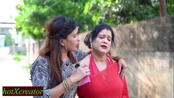Bhabhi Gets real sex experience after long days...