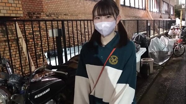 【未〇年にしか見えない淫〇女】 清〇なのは見た目...