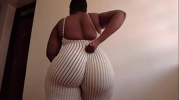 Pounding Apple Bottom Big Ass