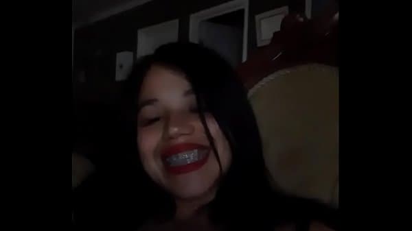 ESTABA TAN EXITADA ANOCHE NO DEBI DEJARME COGER...