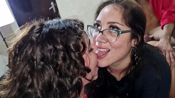 fui filmar minha amiga e os safados me botaram ...