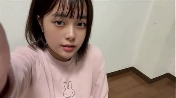 普段は大人しい普通の女子◯生してるけど、家ではお...