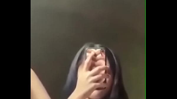 Me acabando na siririca n&atilde;o tem homem!
