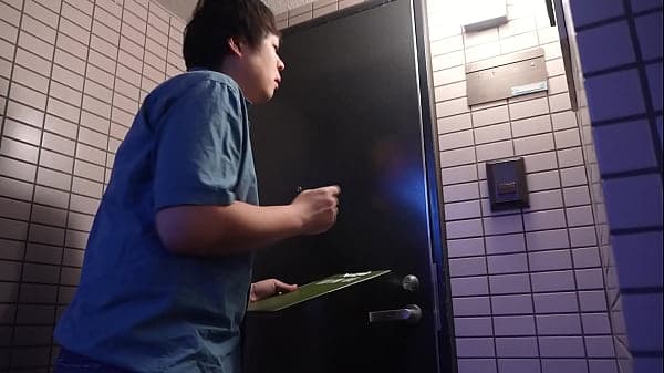 パート3 「困ったことがあったらいつでも聞いてね」そう言って笑顔で回覧板を渡してくれたお隣の奥様。美人で優しくて、それでもって色っぽくて…。
