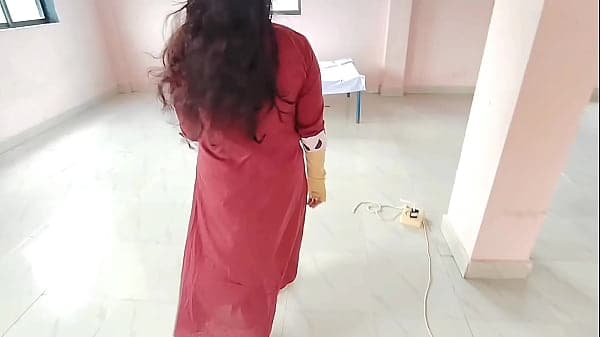 हाॅट सेक्सी काॅलेज टिचर का बाॅयफ्रेंड के साथ दे...